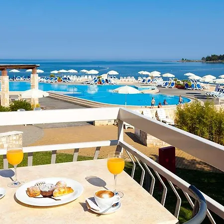 Apartment Amfora Plava Laguna