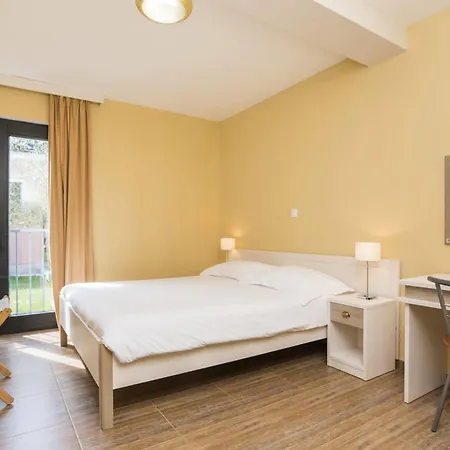 Apartment Amfora Plava Laguna