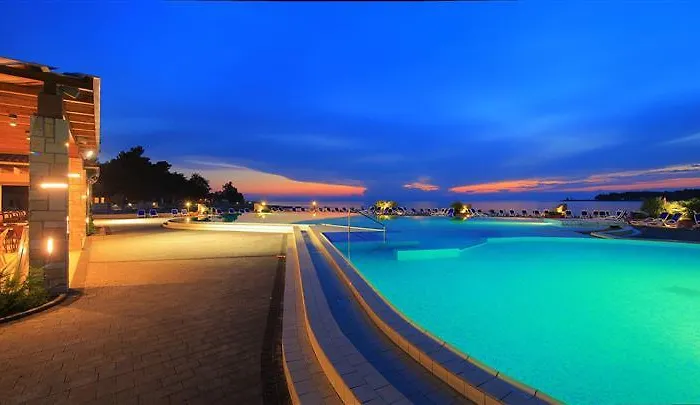 Amfora Plava Laguna Apartment