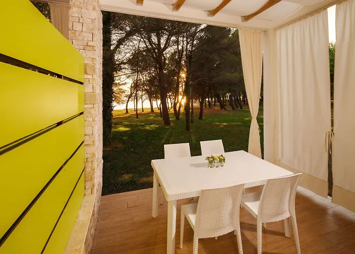 Amfora Plava Laguna Apartament