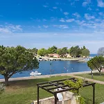 Appartamento Amfora Plava Laguna *