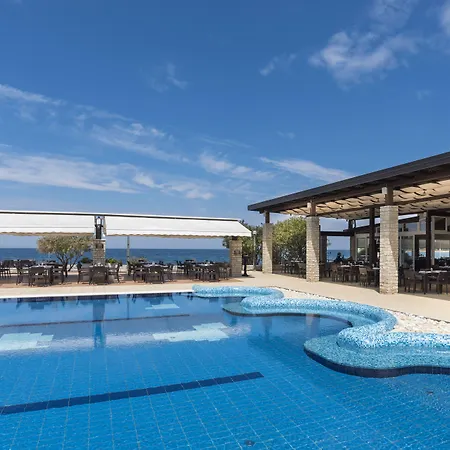 דירה Amfora Plava Laguna אומאג