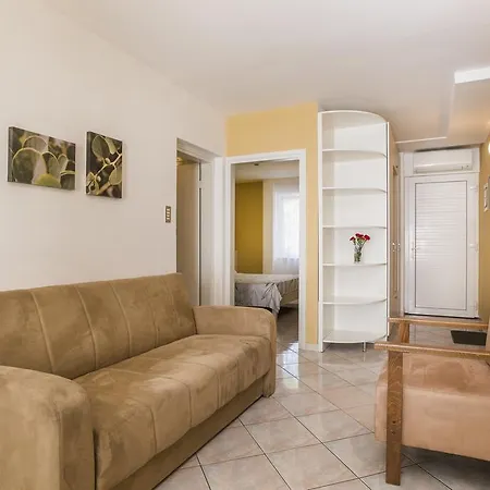 Amfora Plava Laguna דירה אומאג